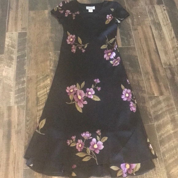 Long black dress - Picture 1 of 3